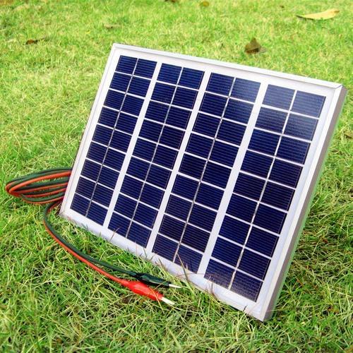 常見的太陽能路燈太陽板的壽命是多少年